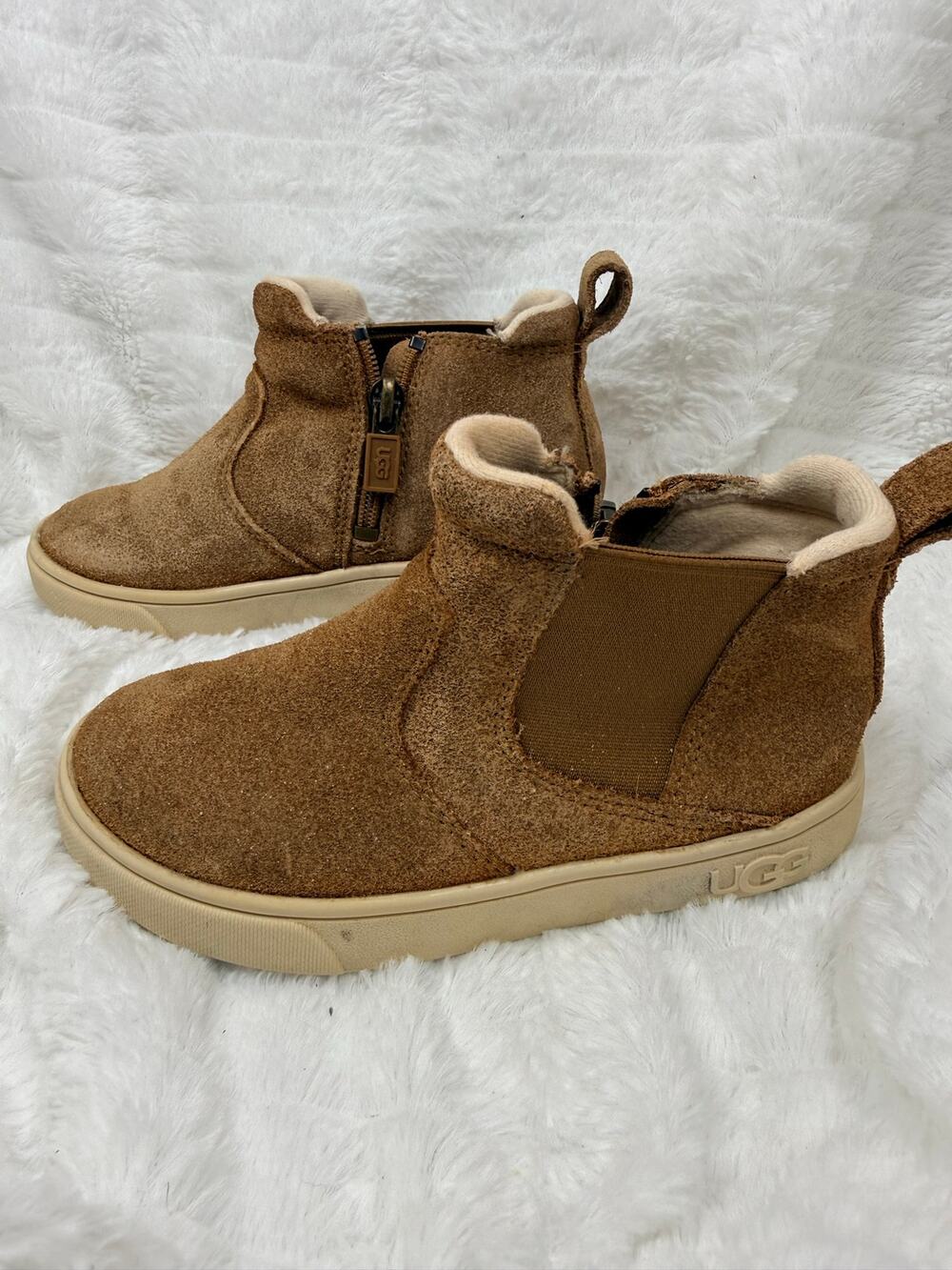 UGG Hamden II Toddler Chelsea Boots Chestnut Suede Side Zip Kids US 10